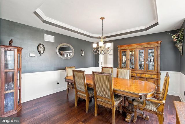 240 KRISTINE AVE, Manahawkin, NJ 08050