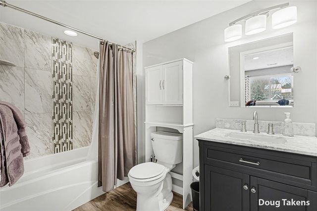 2129 Drew Street, Belmont, MI 49306