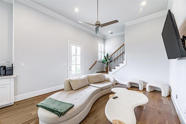 2414 Hollister Road, Houston, TX 77080