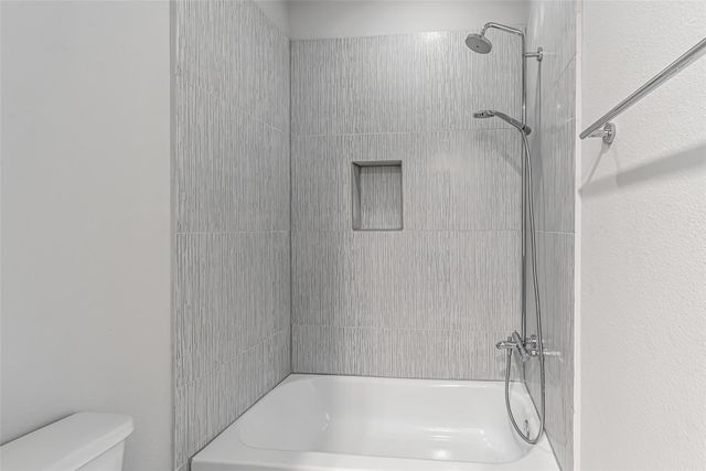 2414 Hollister Road, Houston, TX 77080