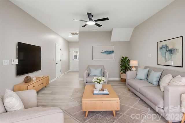 5971 Pisgah Way, Charlotte, NC 28217