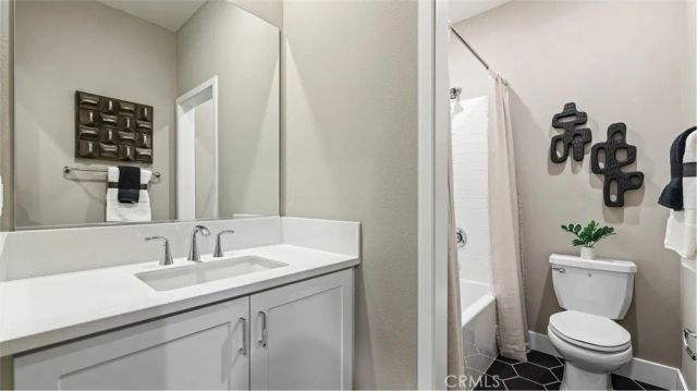 1720 E Park Street 12, Anaheim, CA 92805