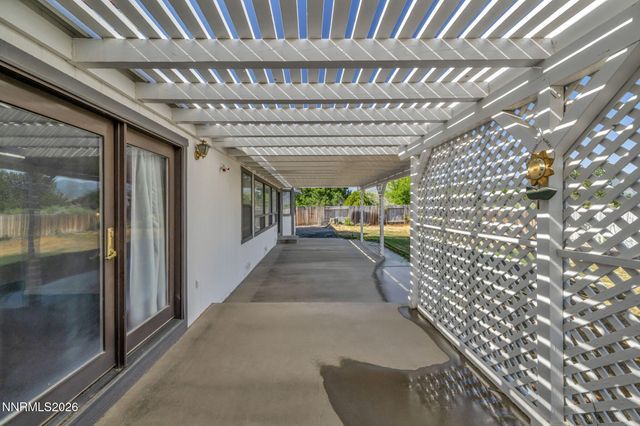 2712 Wildhorse Lane, Minden, NV 89423
