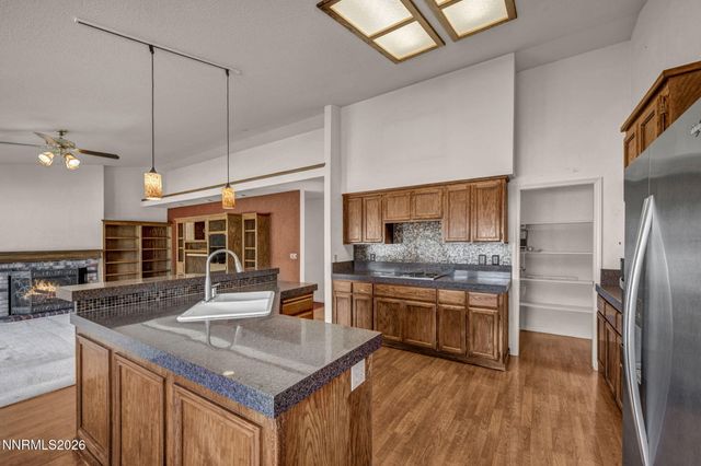 2712 Wildhorse Lane, Minden, NV 89423