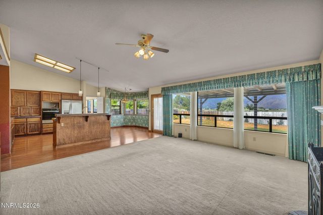 2712 Wildhorse Lane, Minden, NV 89423