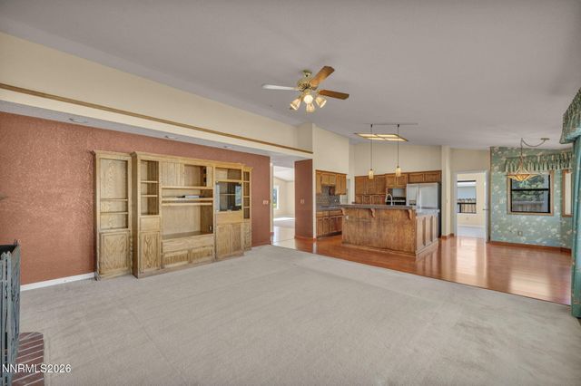 2712 Wildhorse Lane, Minden, NV 89423