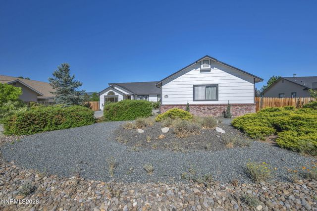 2712 Wildhorse Lane, Minden, NV 89423