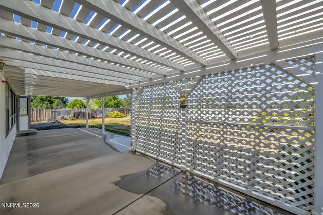 2712 Wildhorse Lane, Minden, NV 89423