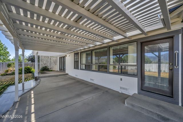 2712 Wildhorse Lane, Minden, NV 89423