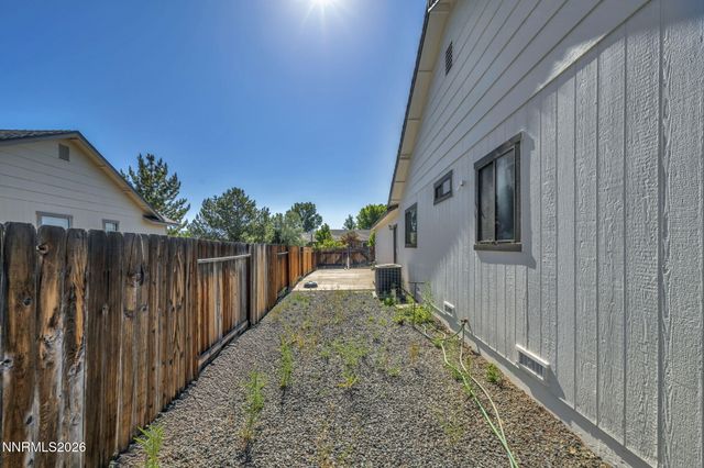 2712 Wildhorse Lane, Minden, NV 89423