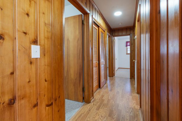 1156 Chestnut Dr, Burns, TN 37029