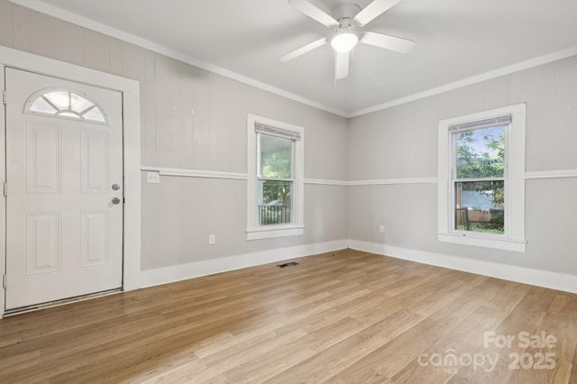 709 E Front Street, Statesville, NC 28677