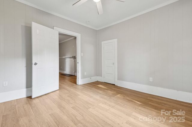 709 E Front Street, Statesville, NC 28677