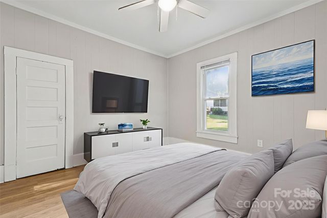 709 E Front Street, Statesville, NC 28677