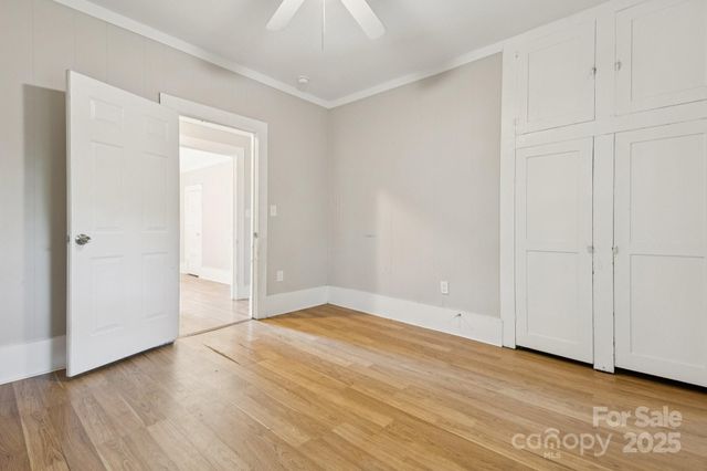 709 E Front Street, Statesville, NC 28677