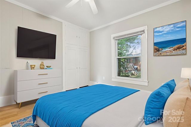 709 E Front Street, Statesville, NC 28677
