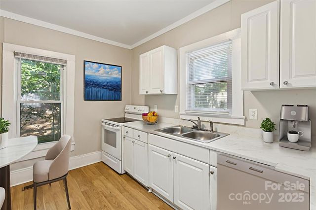 709 E Front Street, Statesville, NC 28677