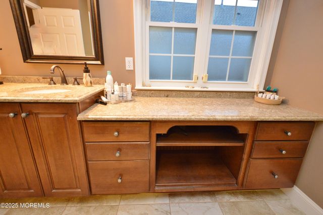 3621 Vicari Avenue, Toms River, NJ 08755