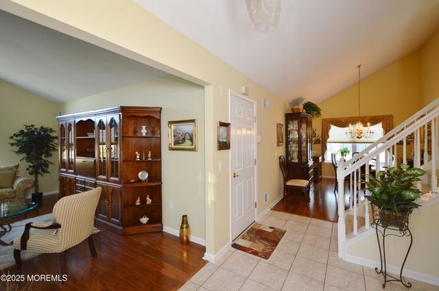 3621 Vicari Avenue, Toms River, NJ 08755