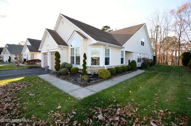 3621 Vicari Avenue, Toms River, NJ 08755