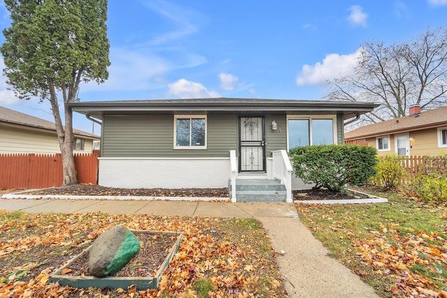 6655 W Brentwood AVENUE, Milwaukee, WI 53223