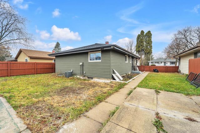 6655 W Brentwood AVENUE, Milwaukee, WI 53223