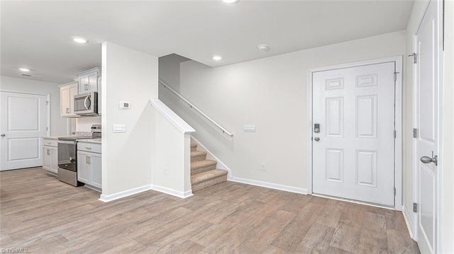 1626 Faircrest Lane, Greensboro, NC 27406