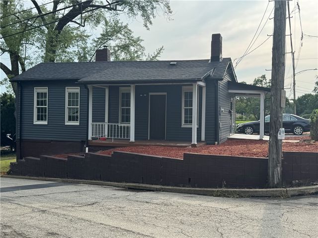 815 Braddock Rd, Forest Hills Boro, PA 15221