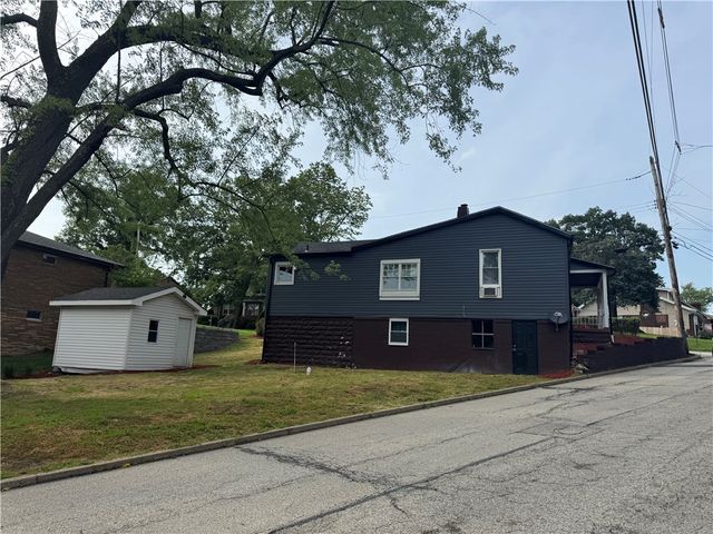 815 Braddock Rd, Forest Hills Boro, PA 15221