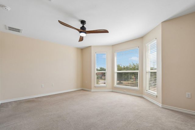 3800 Annapolis CV, Lago Vista, TX 78645
