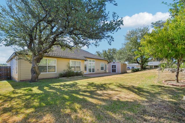 3800 Annapolis CV, Lago Vista, TX 78645