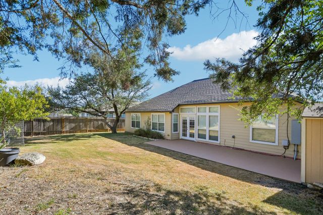 3800 Annapolis CV, Lago Vista, TX 78645