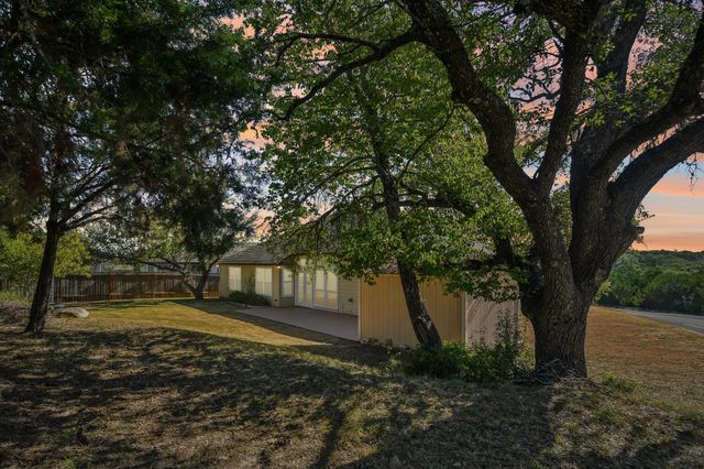 3800 Annapolis CV, Lago Vista, TX 78645