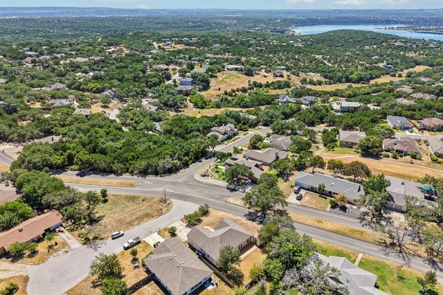 3800 Annapolis CV, Lago Vista, TX 78645