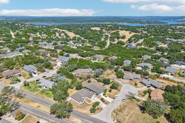 3800 Annapolis CV, Lago Vista, TX 78645