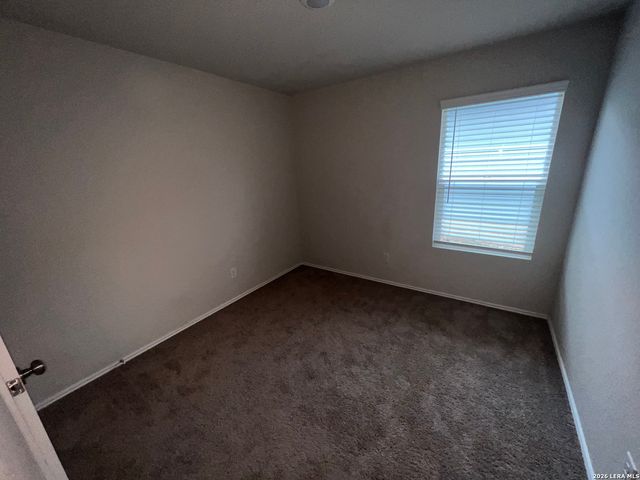 5343 FORBS LN, Bulverde, TX 78163