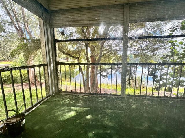3360 Spanish Moss Terrace 206, Lauderhill, FL 33319