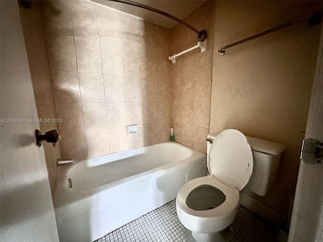 3360 Spanish Moss Terrace 206, Lauderhill, FL 33319
