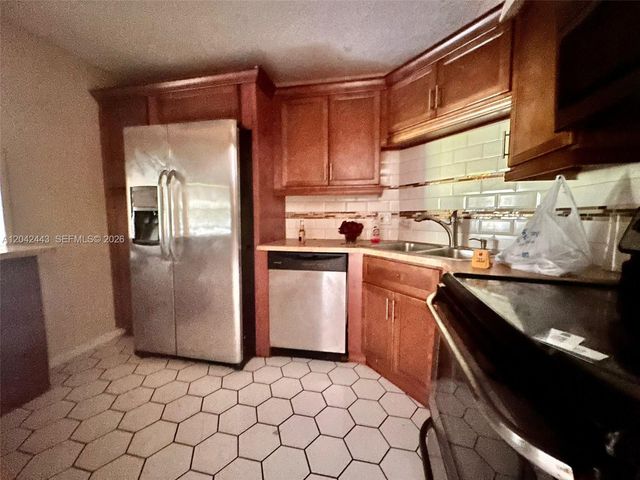 3360 Spanish Moss Terrace 206, Lauderhill, FL 33319