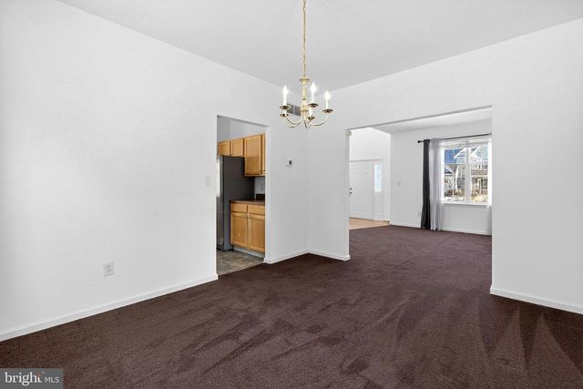 2 FOXFIELD CT, Bear, DE 19701