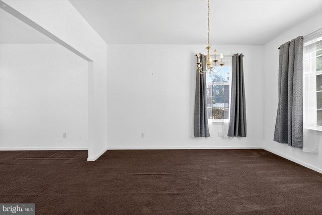 2 FOXFIELD CT, Bear, DE 19701