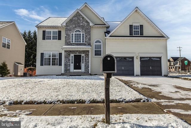 2 FOXFIELD CT, Bear, DE 19701