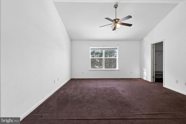 2 FOXFIELD CT, Bear, DE 19701