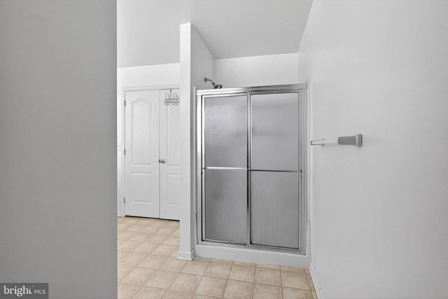 2 FOXFIELD CT, Bear, DE 19701