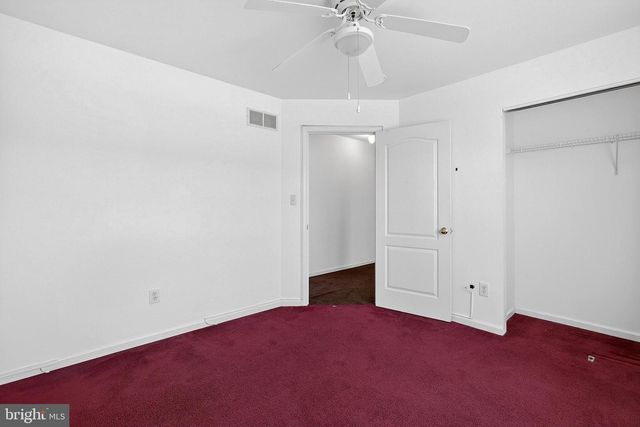 2 FOXFIELD CT, Bear, DE 19701