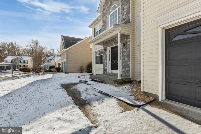 2 FOXFIELD CT, Bear, DE 19701