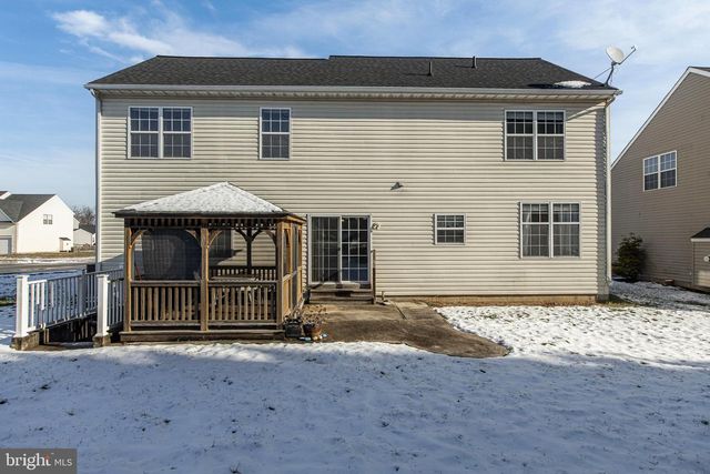 2 FOXFIELD CT, Bear, DE 19701