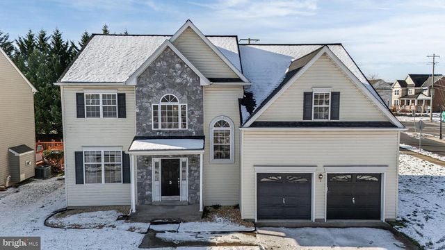 2 FOXFIELD CT, Bear, DE 19701