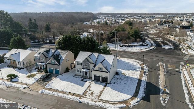 2 FOXFIELD CT, Bear, DE 19701