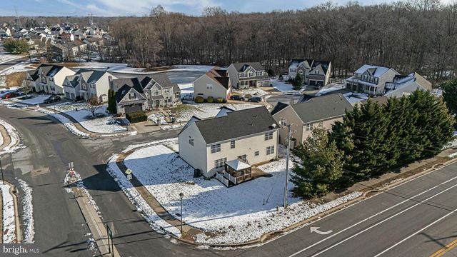 2 FOXFIELD CT, Bear, DE 19701